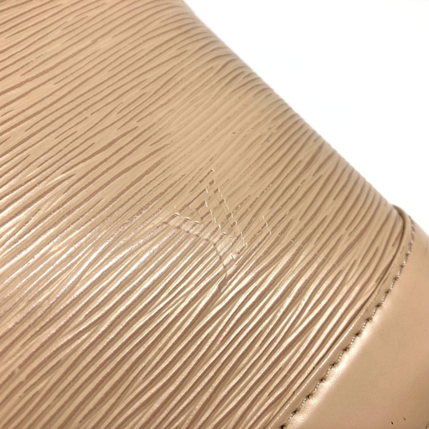 Louis Vuitton  Leather Handbag