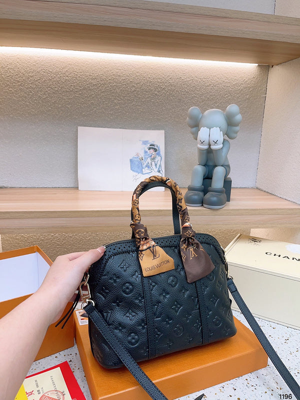 Alice bags - Louis Vuittons  - 14962