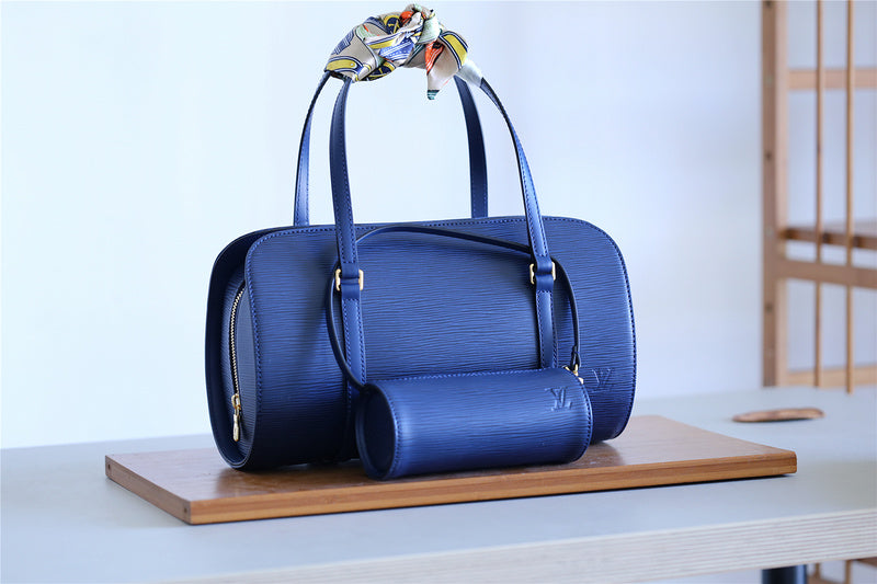Alice bags - Louis Vuittons  - 7977