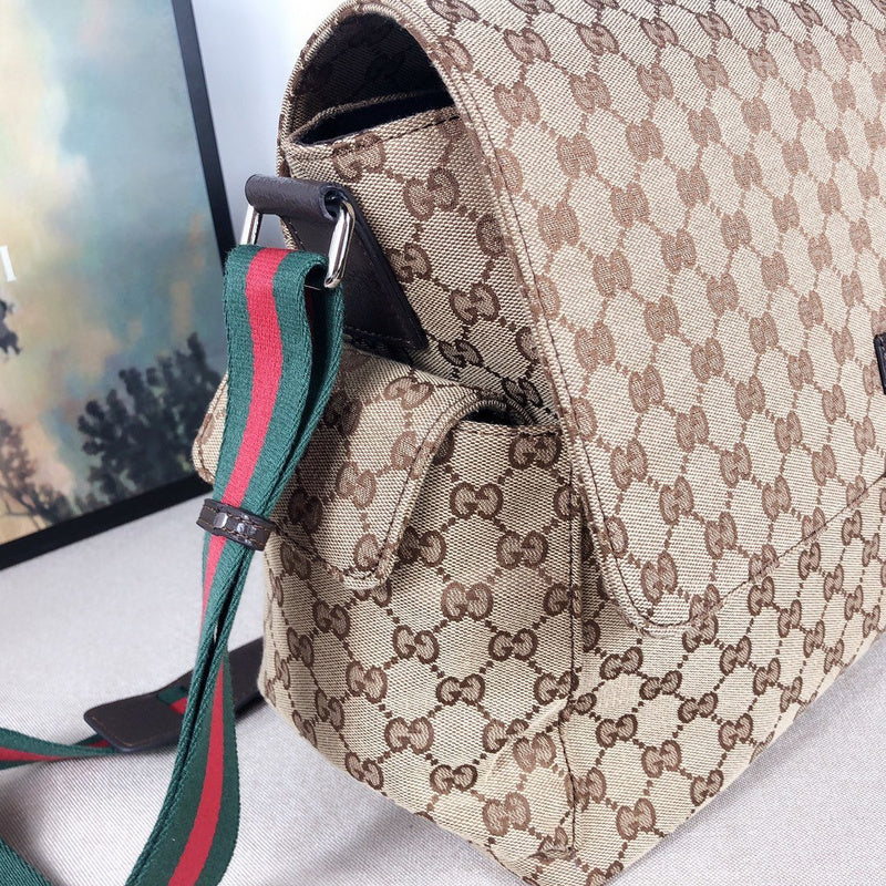 Gucci Bags - The Tote   915