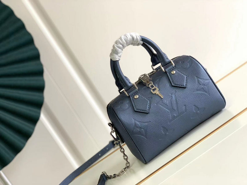 Alice bags - Louis Vuittons  - 15286