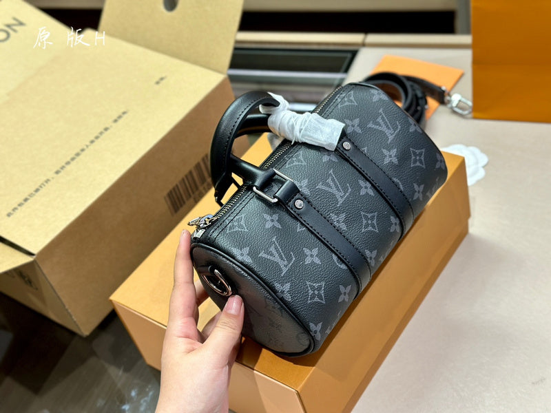 Alice bags - Louis Vuittons  - 15040