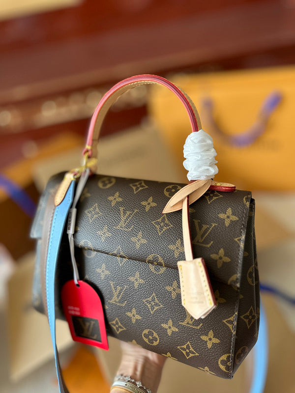 Alice bags - Louis Vuittons  - 14856