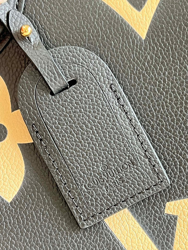 Alice Bags- Louis Vuittons  - 16314