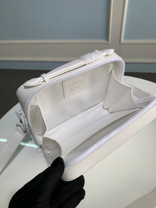 Alice bags - Louis Vuittons  - 15410