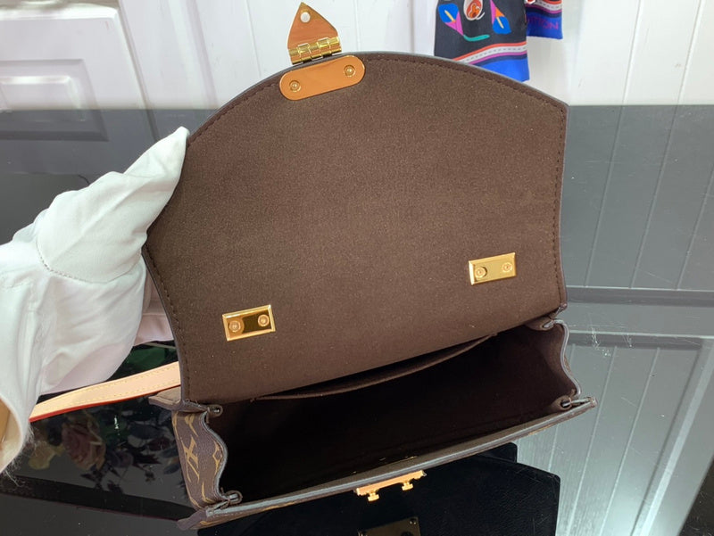 Alice bags - Louis Vuittons  - 15746