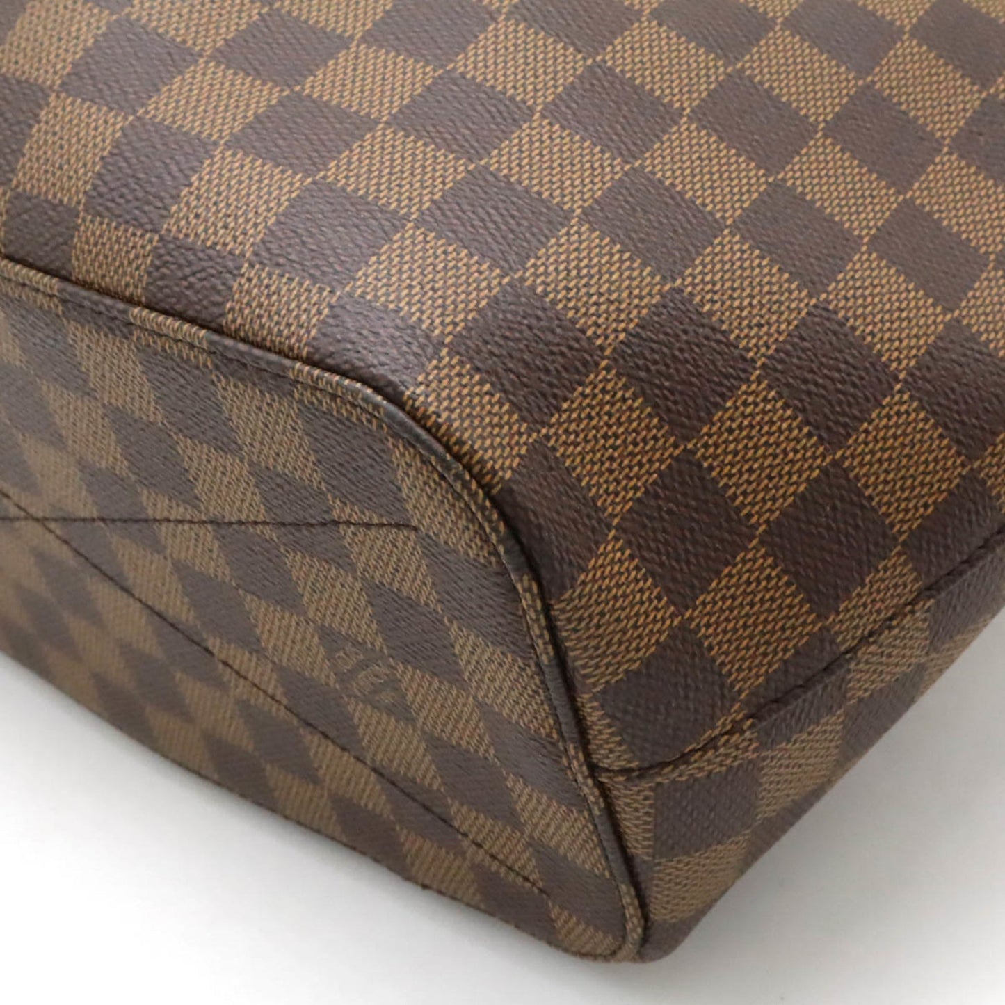 Louis Vuitton  Damier Canvas Damier Canvas Handbag Shoulder Bag