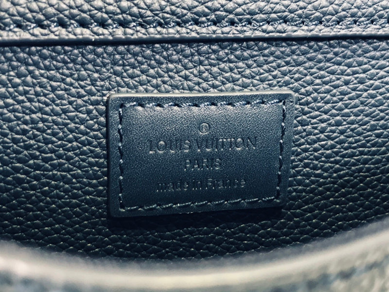 Alice Bags- Louis Vuittons  - 16013
