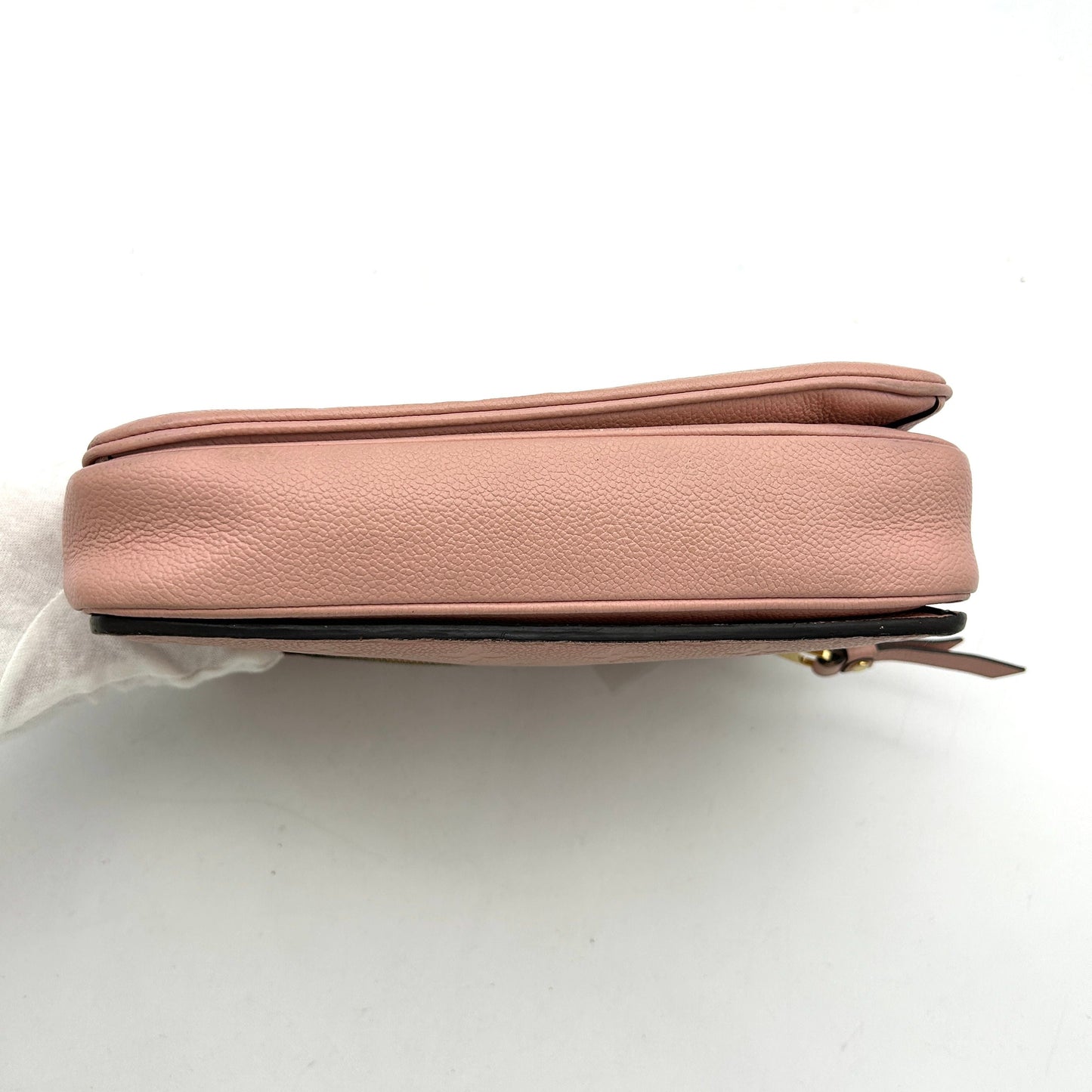 LOUIS VUITTON Empreinte Pochette Metis Rose Poudre LA24872