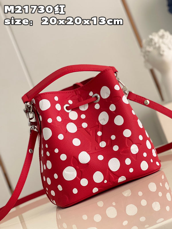AliceBags- Louis Vuittons  - 15917