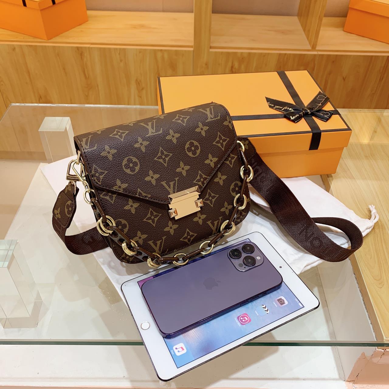 Louis Vuitton Handbag