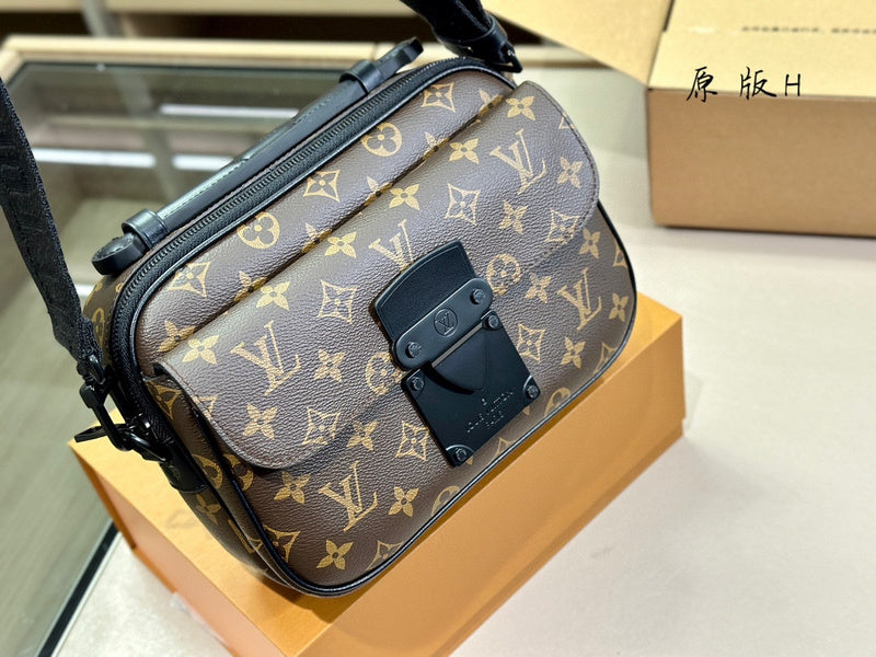 Alice bags - Louis Vuittons  - 14985