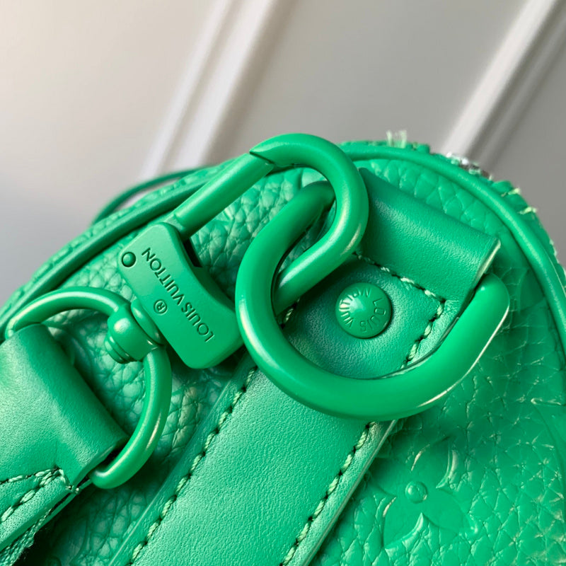 Alice Bags- Louis Vuittons  - 16399