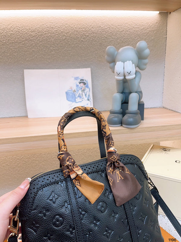 Alice bags - Louis Vuittons  - 14962
