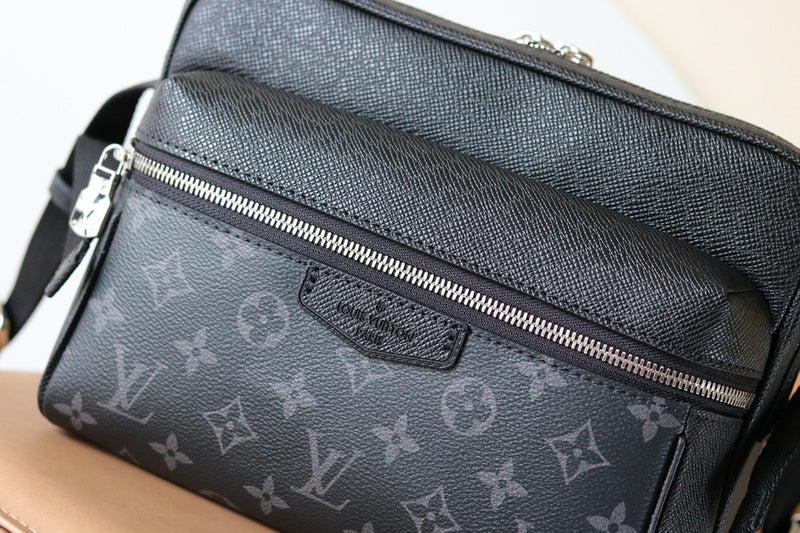 Alice Bags- Louis Vuittons  - 16148