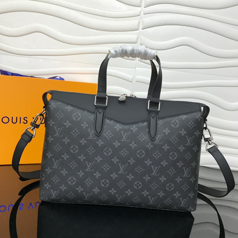 Alice Bags- Louis Vuittons  - 16557