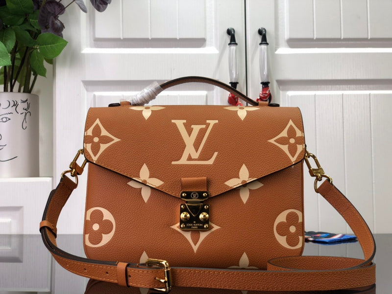 Alice Bags- Louis Vuittons  - 16507