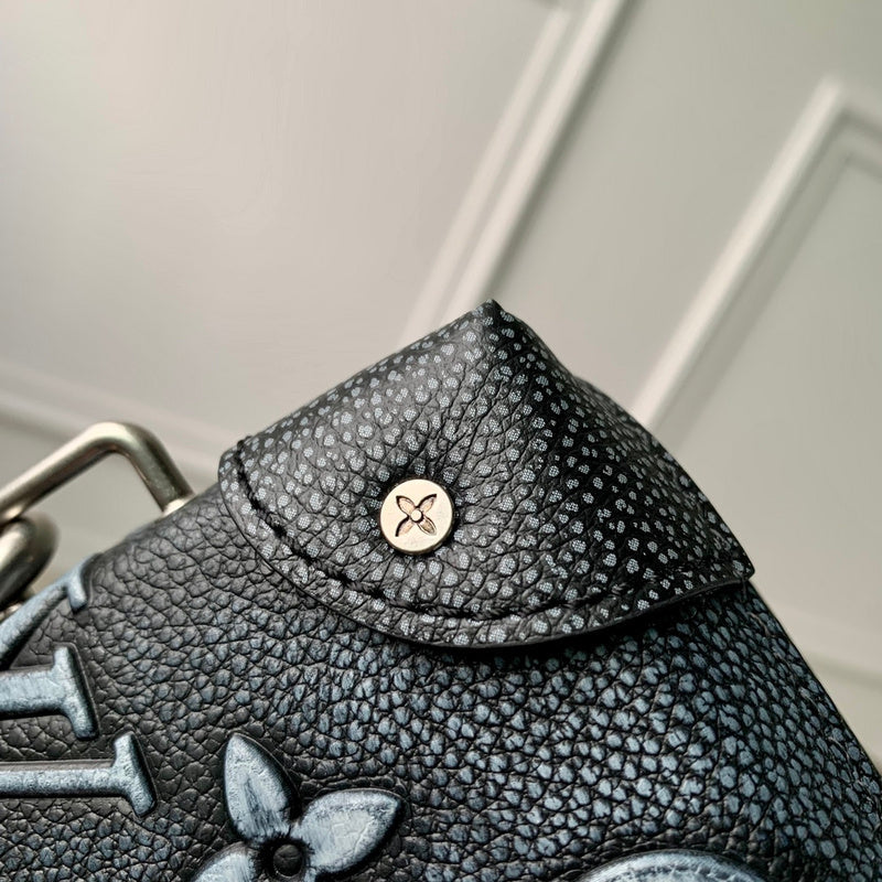 Alice Bags- Louis Vuittons  - 16045