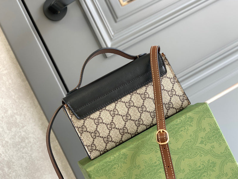 Gucci   Luxury Bags  971