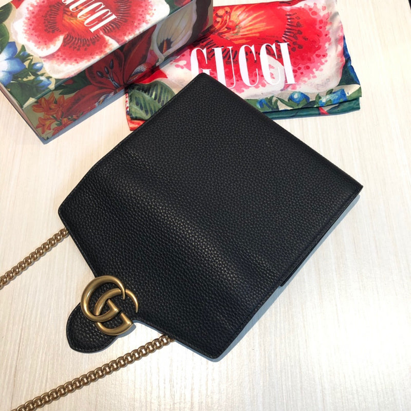 Gucci   Luxury Bags  957