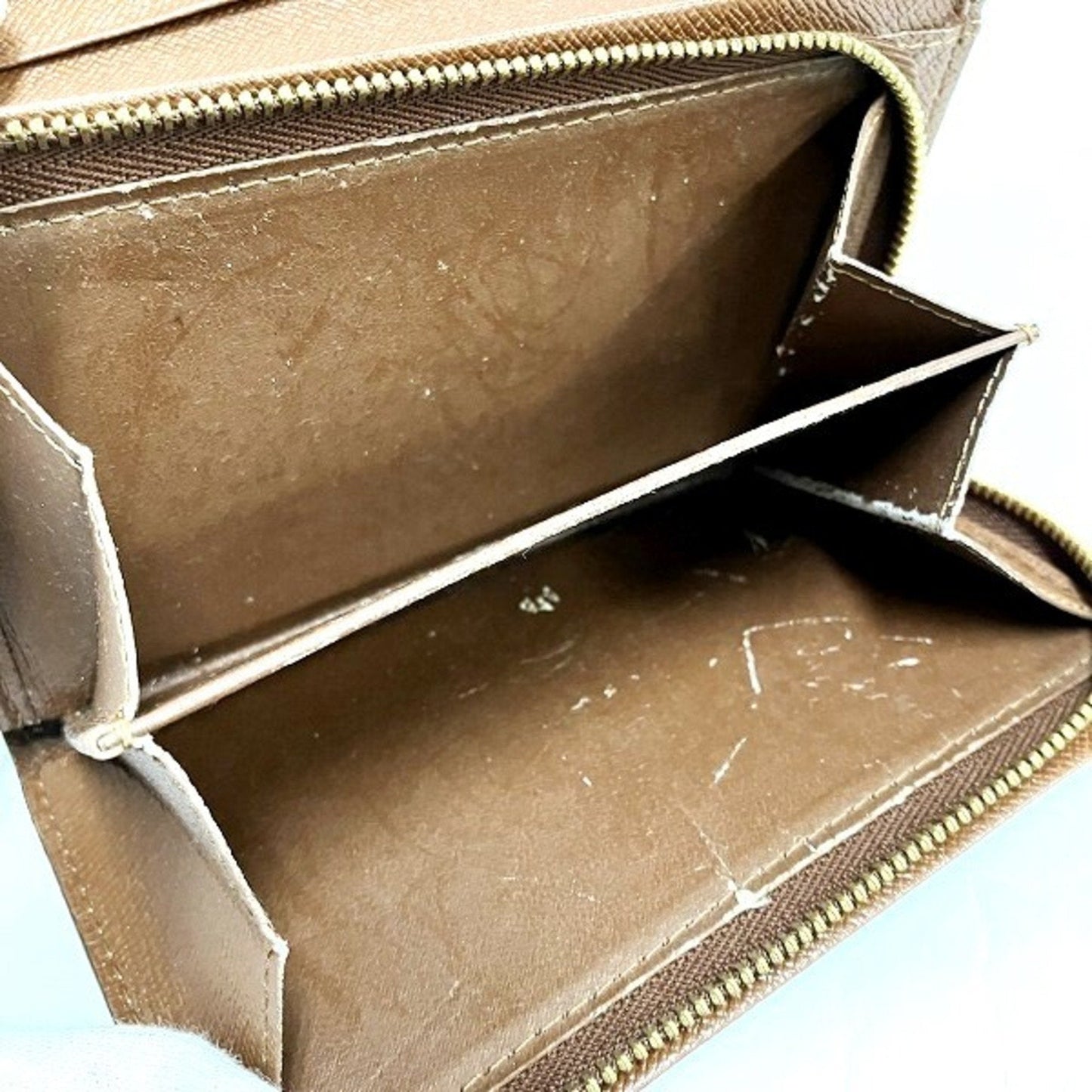 Louis Vuitton  Coin Purse/Coin Case