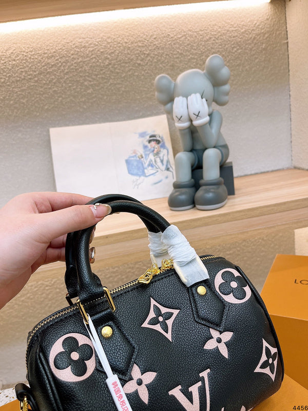 Alice bags - Louis Vuittons  - 15136