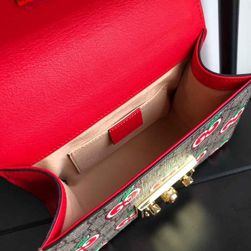 Gucci   Luxury Bags  1198