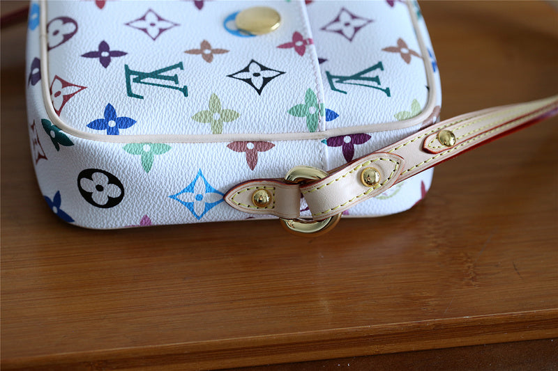Alice bags - Louis Vuittons  - 9395