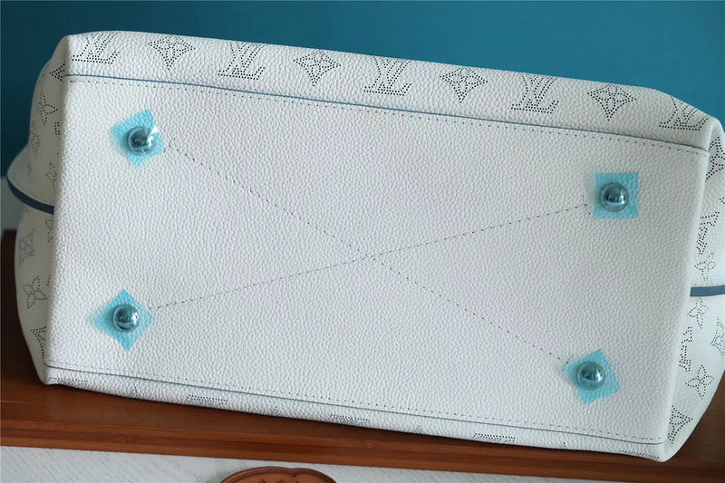Alice bags - Louis Vuittons  - 7917