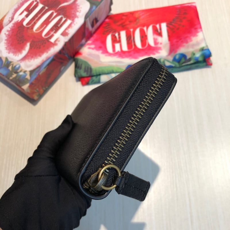 Gucci   Luxury Bags  862