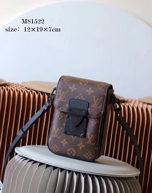 Alice  Bags- Louis Vuittons  - 15949