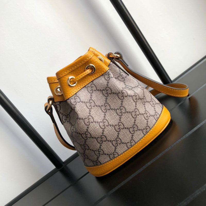 Gucci   Luxury Bags  981