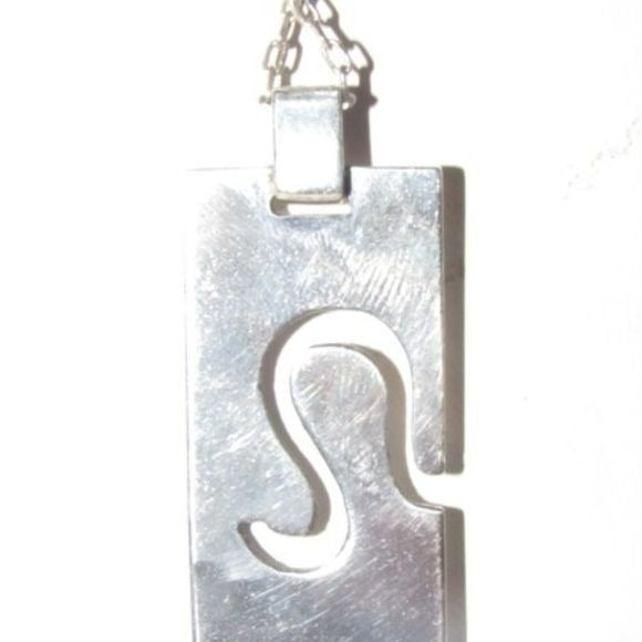 Gucci Bold Sterling 'leo' Zodiac Symbol Pendant