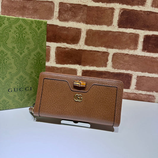 Gucci Luxury - Bags - 229