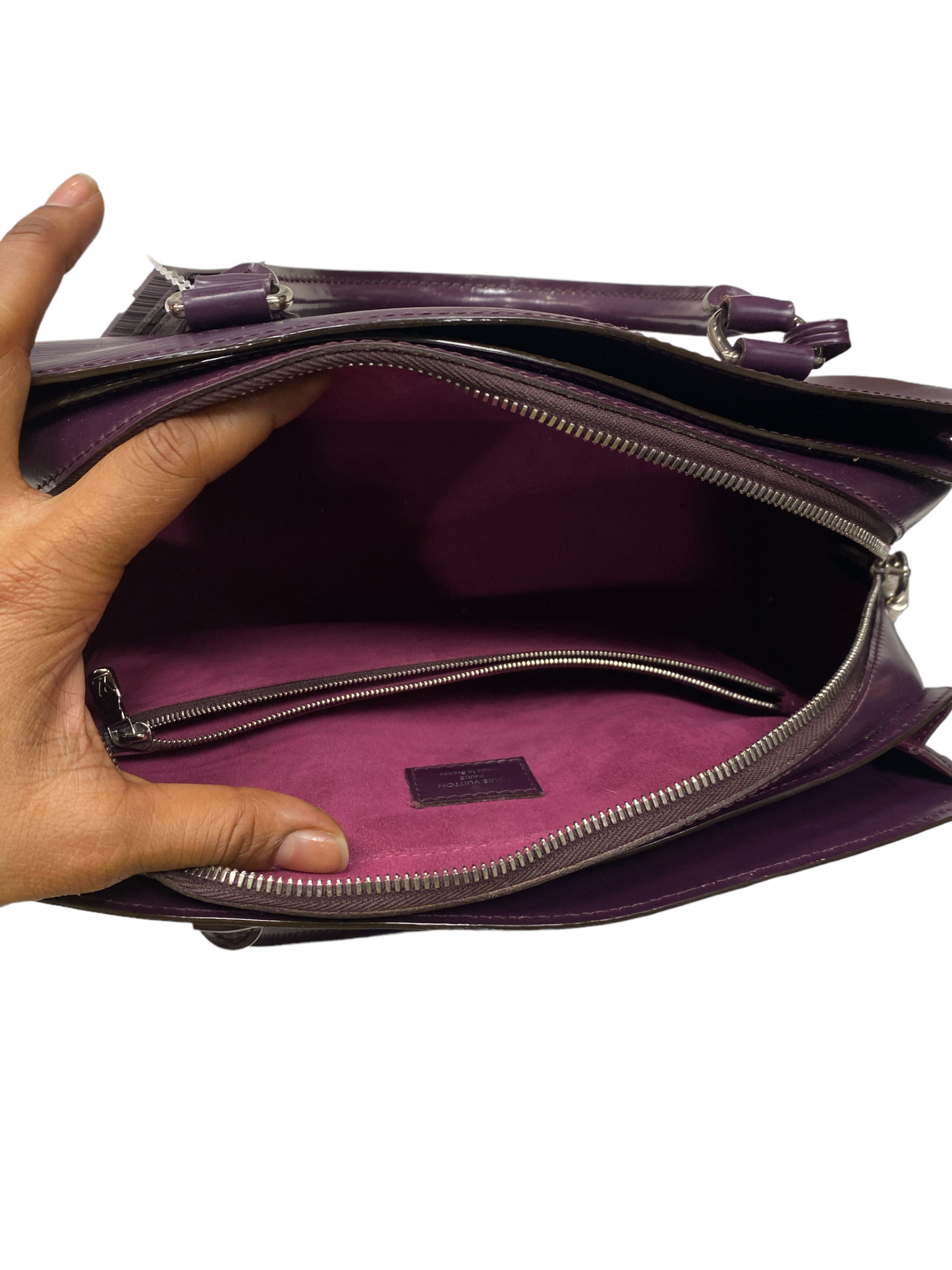 Handbag Luxury Designer By Louis Vuitton  Size: Medium