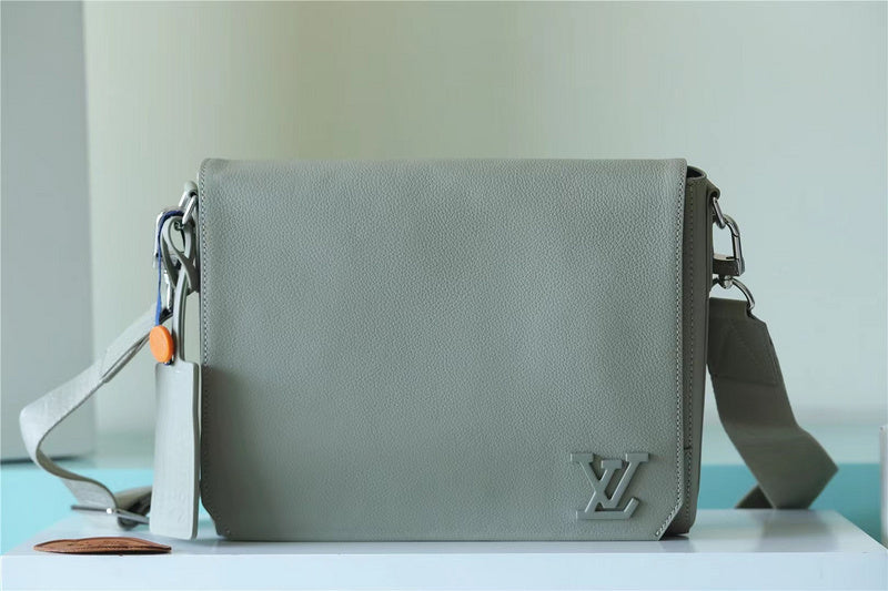 Alice bags - Louis Vuittons  - 9930