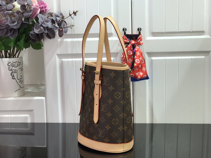 AliceBags- Louis Vuittons  - 16408