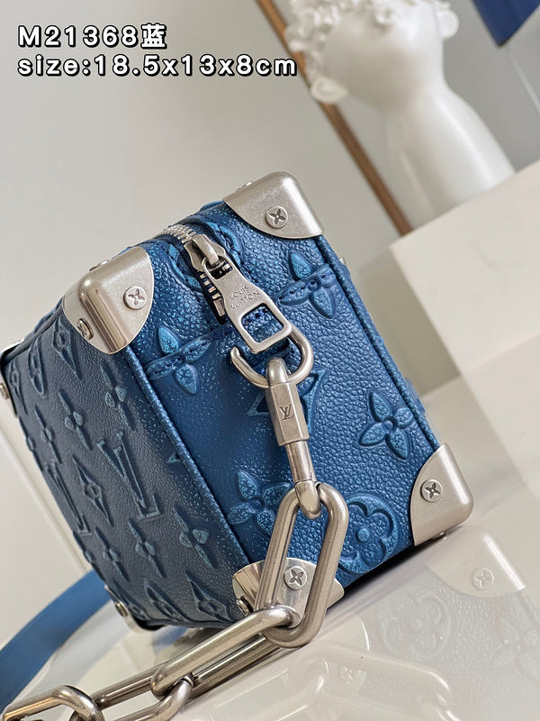 Alice Bags- Louis Vuittons  - 16051