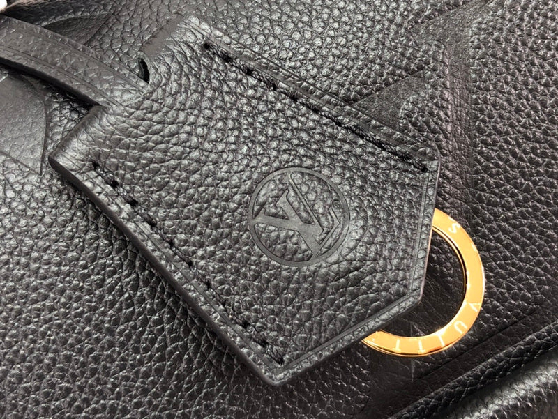 Alice Bags- Louis Vuittons  - 16725