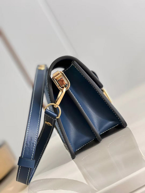 Alice Bags- Louis Vuittons  - 16498