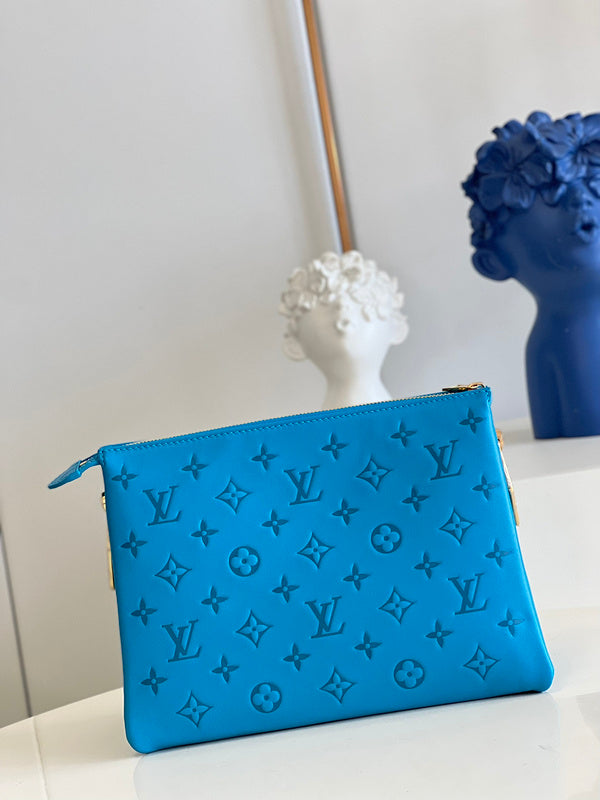 Alice Bags- Louis Vuittons  - 16431