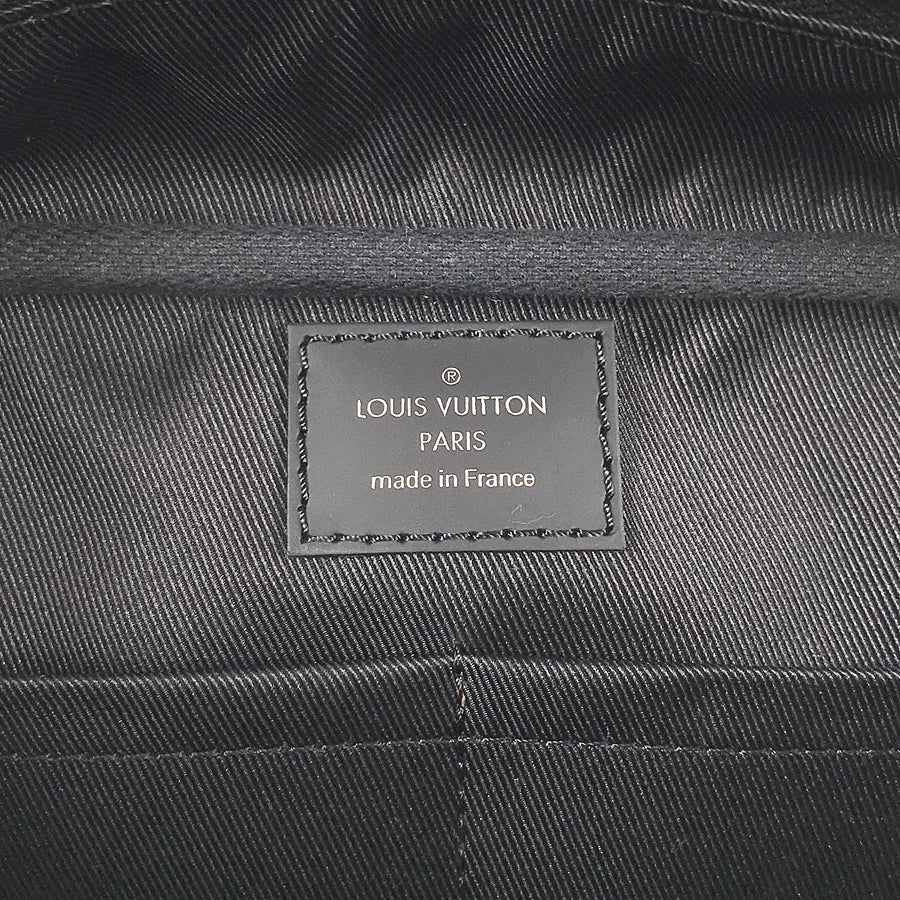 LOUIS VUITTON body bag