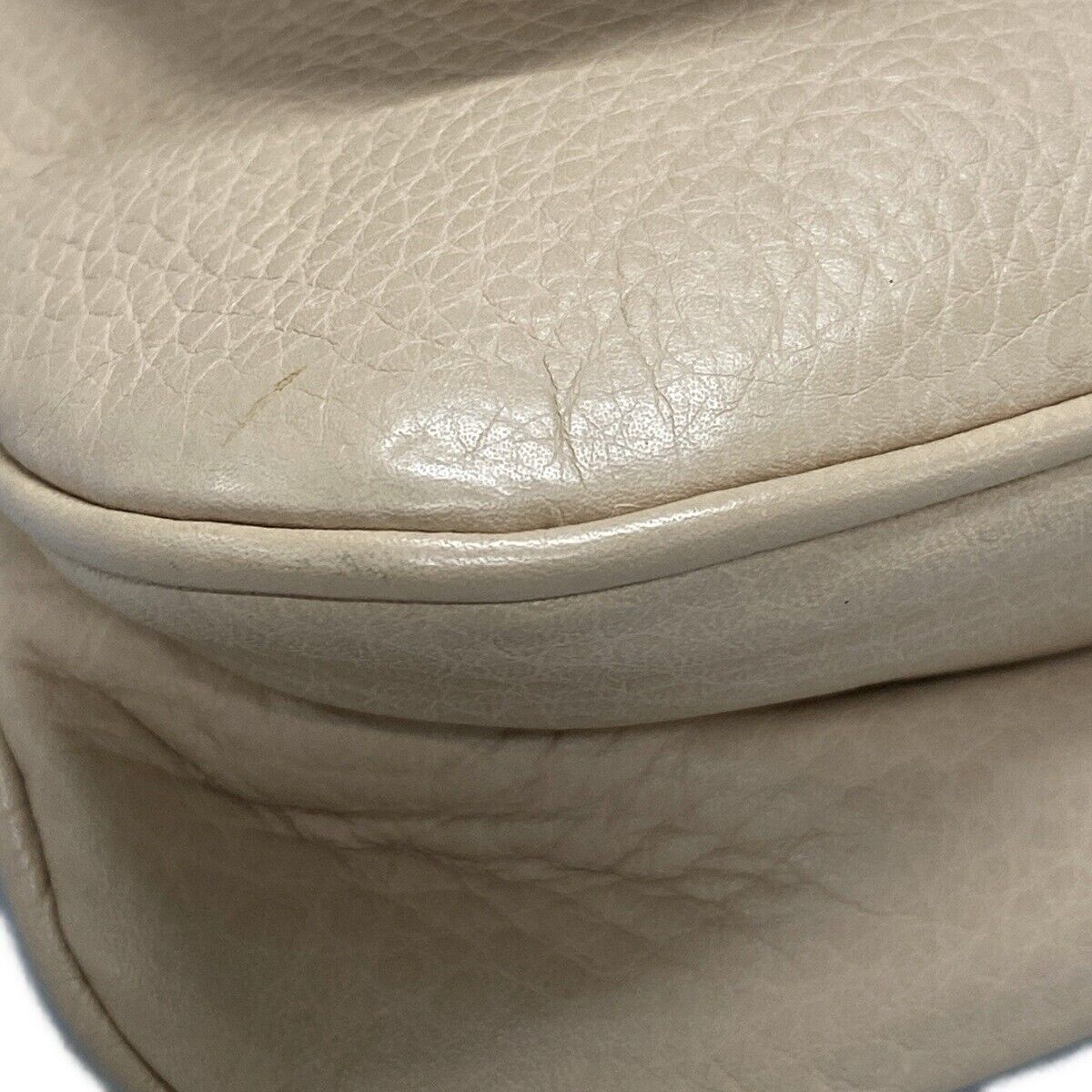 Gucci Double G Beige Leather -