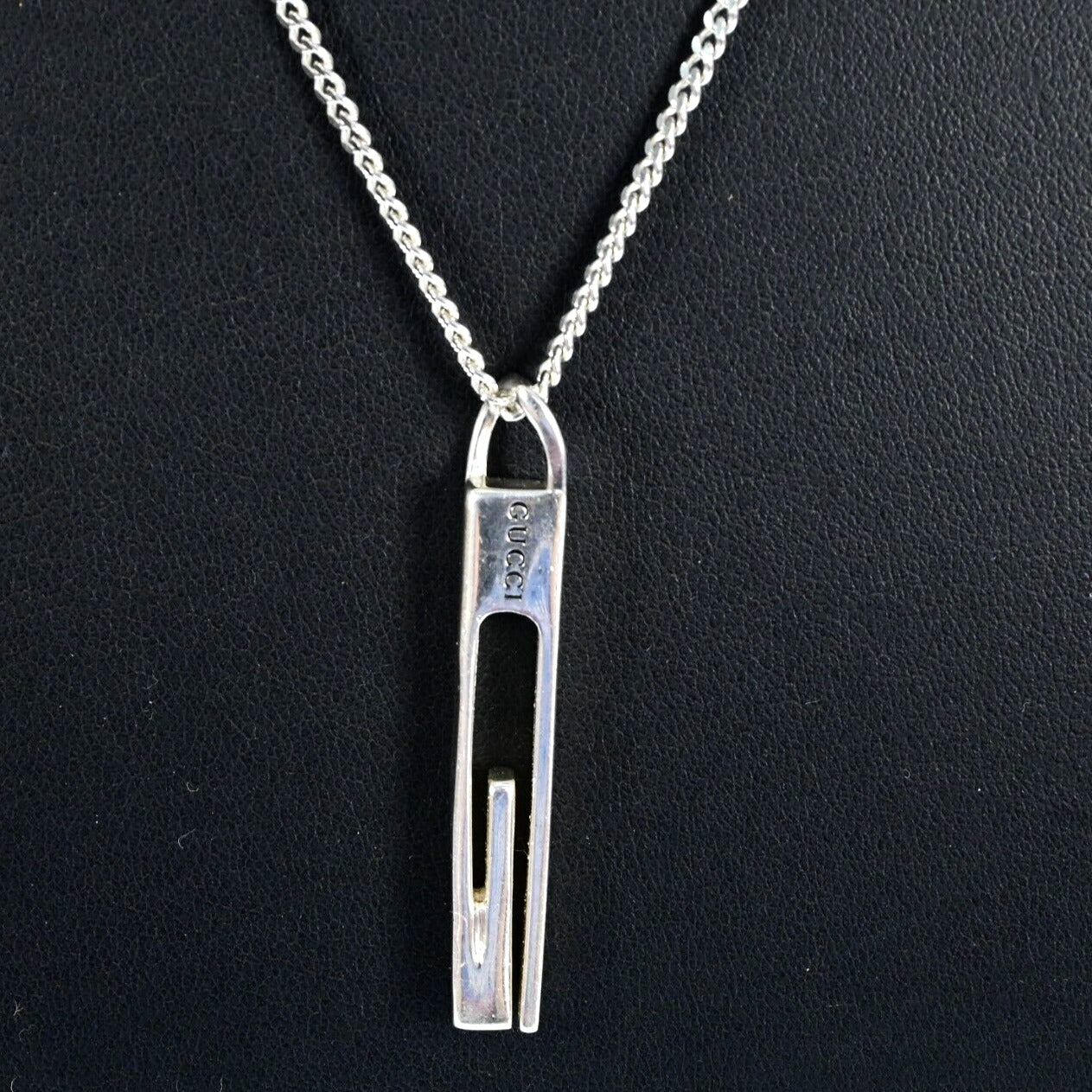 Gucci G Pendant Necklace Ladies