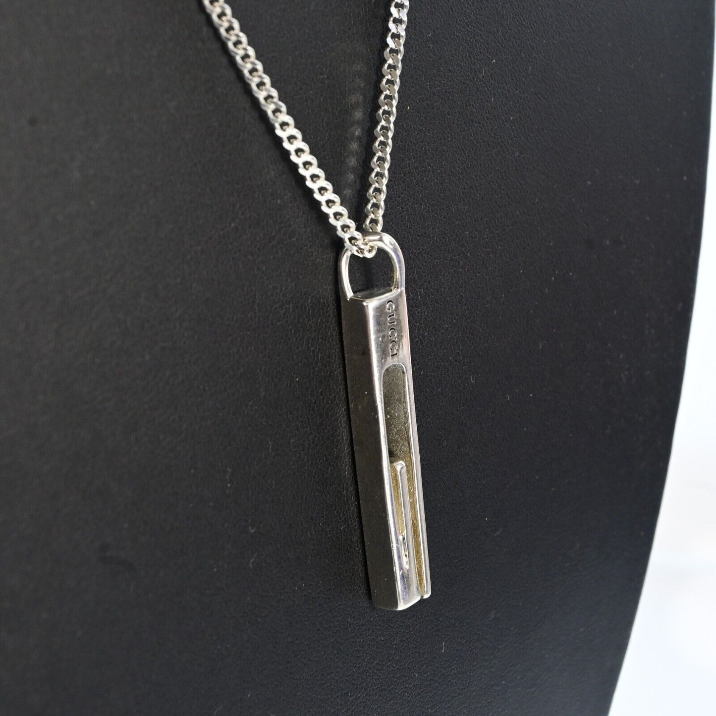 Gucci G Pendant Necklace Ladies