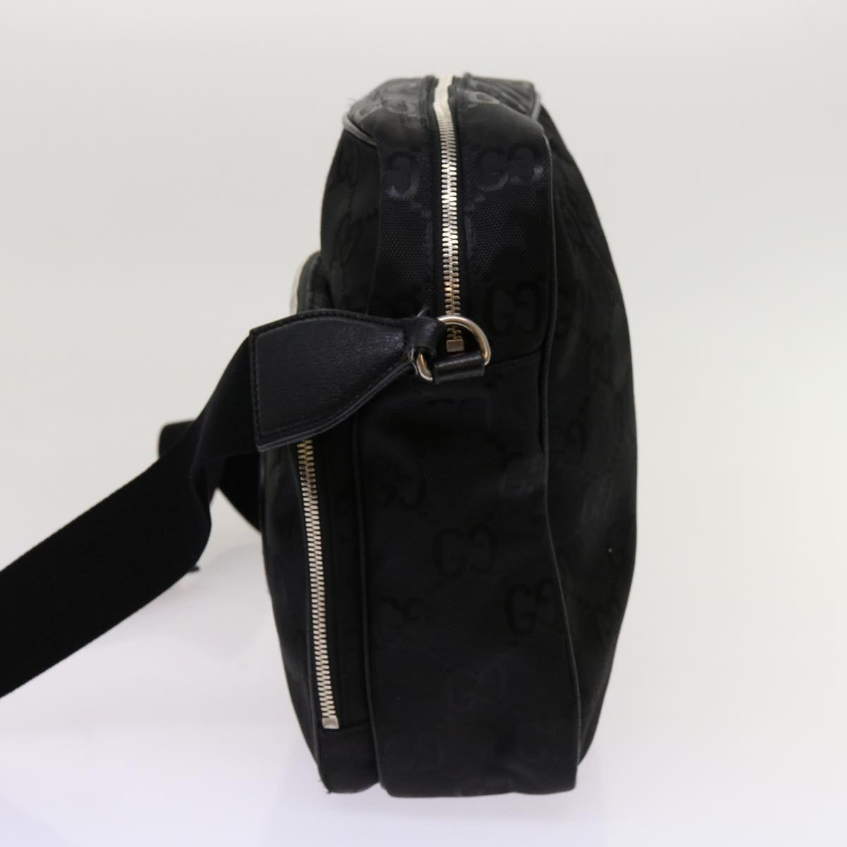 Gucci Gg Canvas Shoulder Bag Black