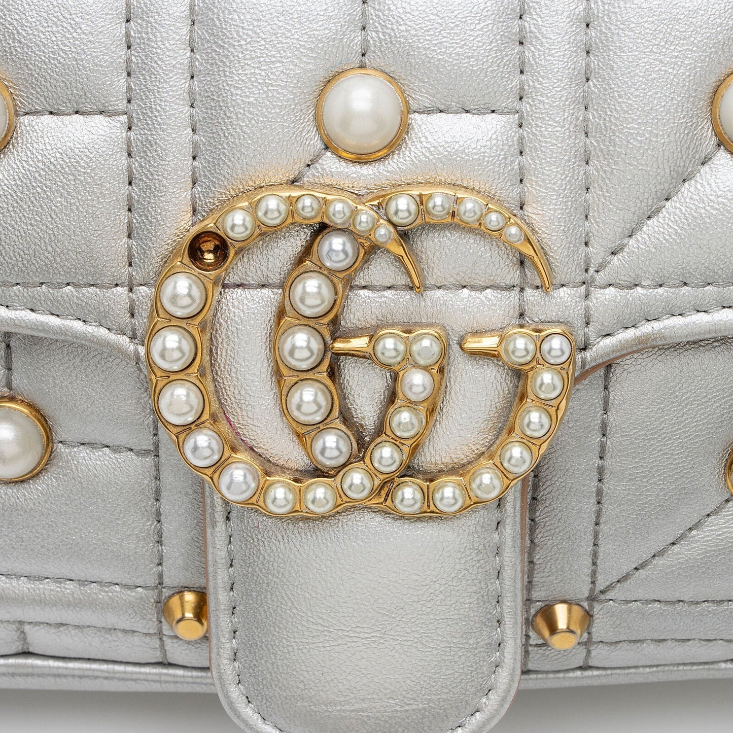 Gucci Metallic Matelasse Leather Pearl