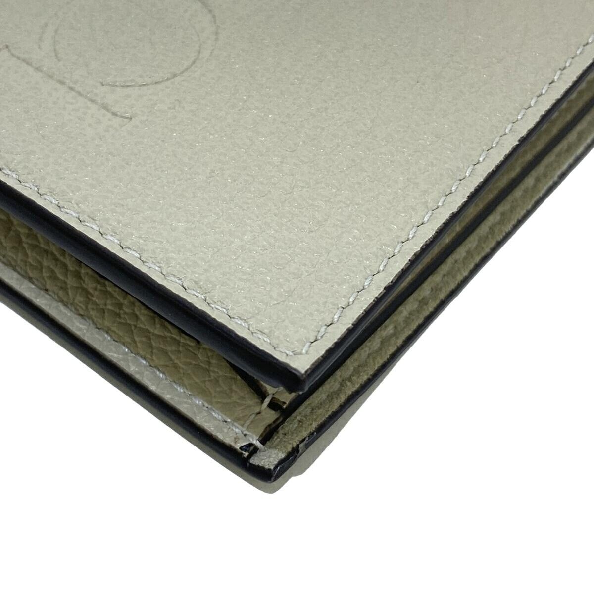 Gucci Logo Cream Leather - Bifold