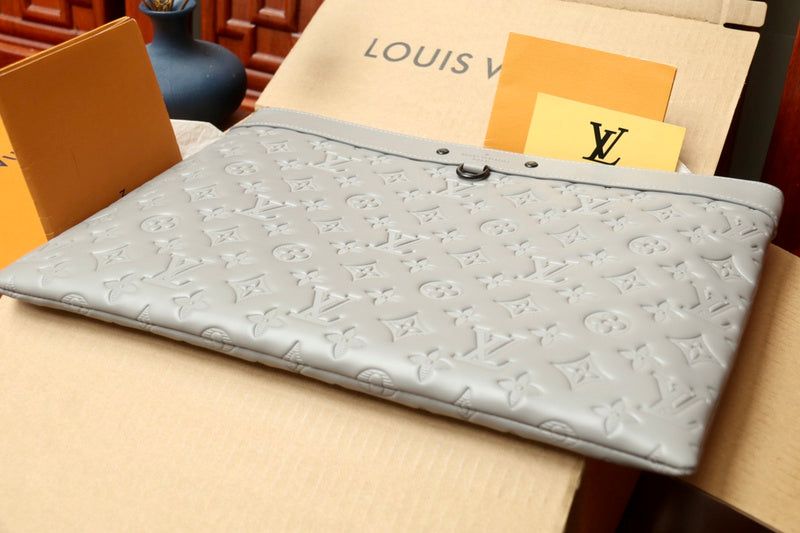 Alice Bags- Louis Vuittons  - 16582