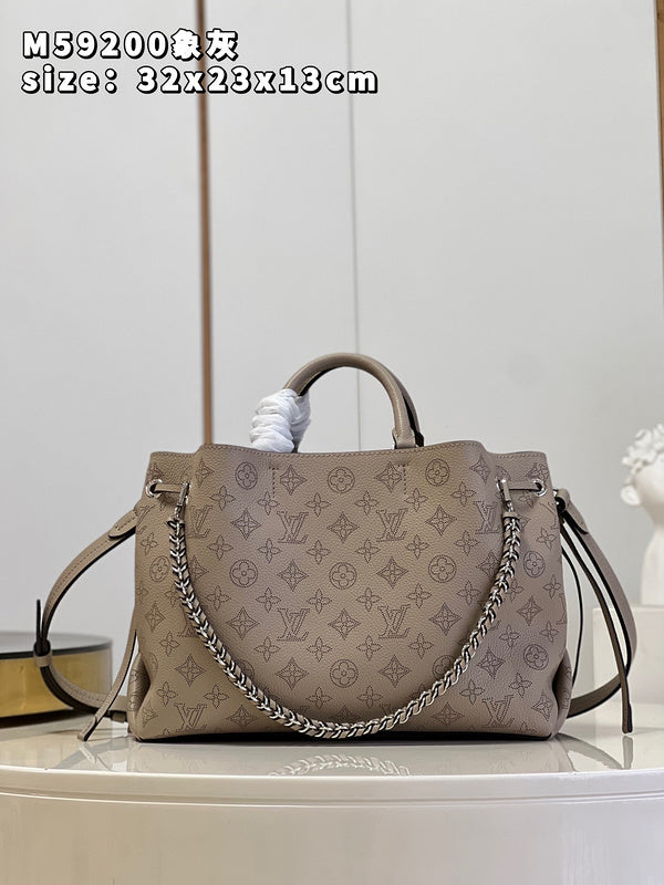 Alice Bags- Louis Vuittons  - 16059